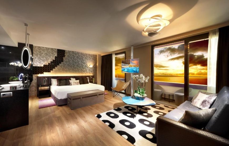 Hard Rock Hotel Tenerife
