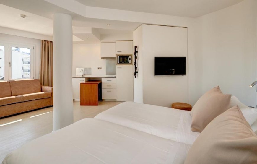 Apartamentos Azul Playa